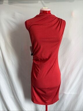 One-Shoulder Red Bodycon Dress